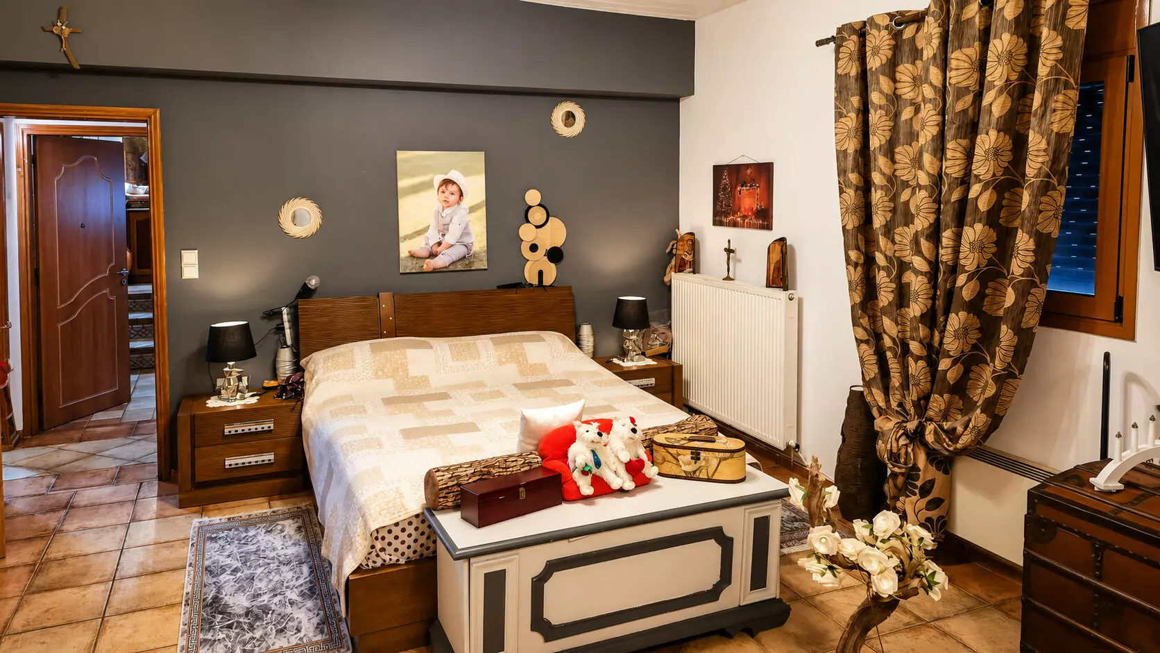 Estate Of 7 Bedrooms With Pool And Guest House In Agia Pelagia, Heraklion
