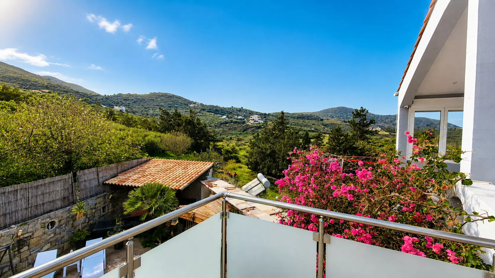 Estate Of 7 Bedrooms With Pool And Guest House In Agia Pelagia, Heraklion