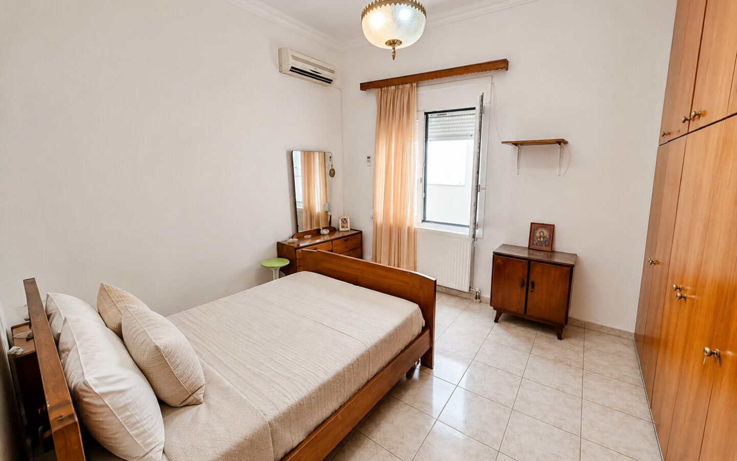 2–3 Bedroom House In Kaminia, Heraklion City, Crete