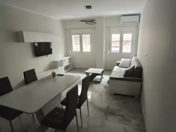 Flat Of 92 M² In Thessaloniki