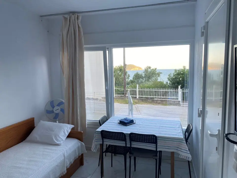 Building Of 194 M² In Kavala