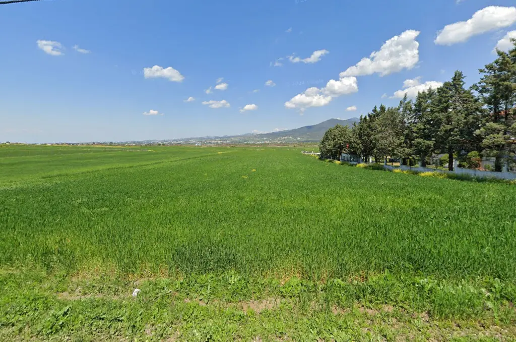 Land Of 4650 M² In The Suburbs Of Thessaloniki