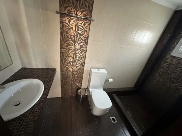 Detached House Of 415 M² In Thessaloniki