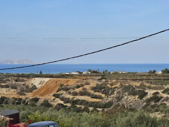 Land Of 719 M² In Crete