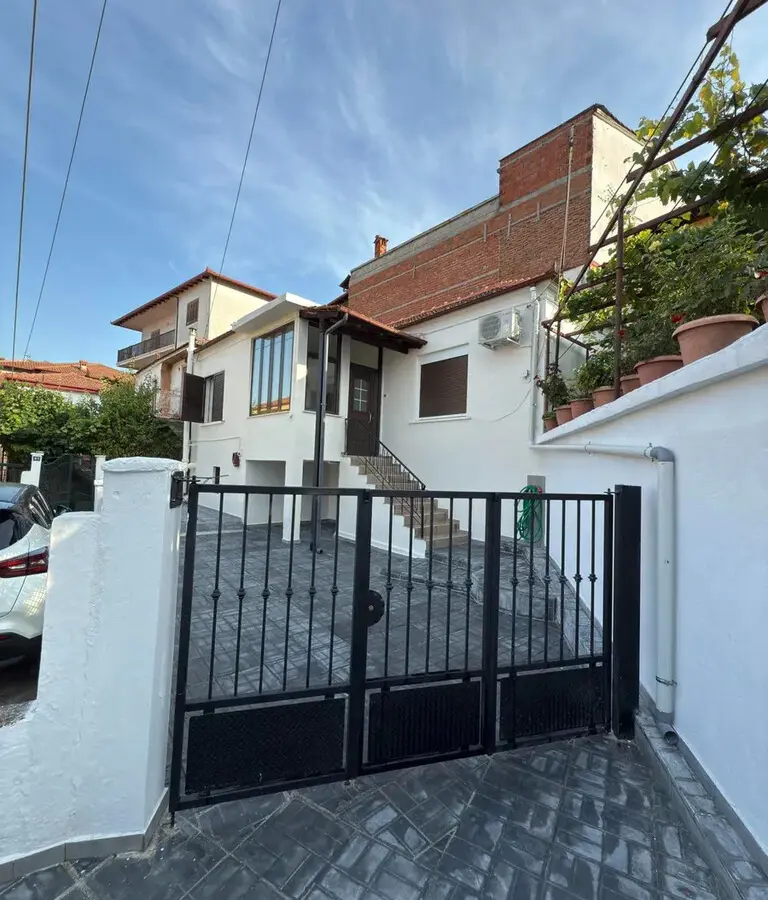 Detached House Of 105 M² On The Olympic Coast