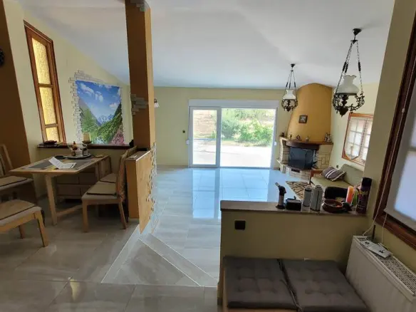 Detached House Of 200 M² In The Suburbs Of Thessaloniki