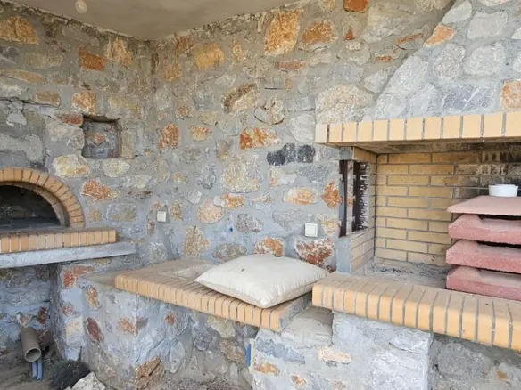 Detached House Of 262 M² In Crete
