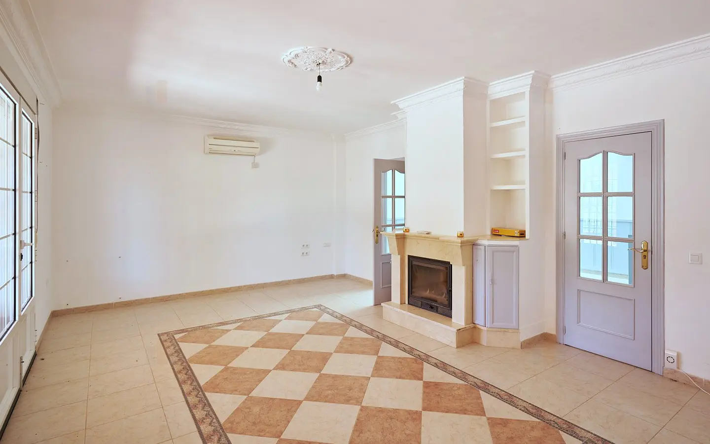 Apartment Of 430 M² In Olvera, Andalusia