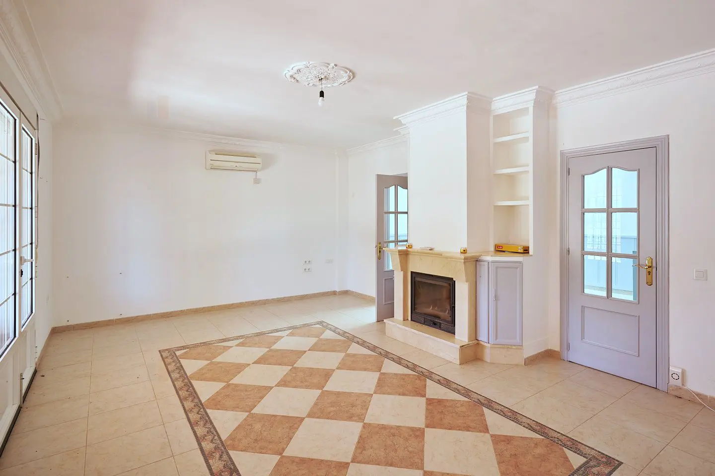 Apartment Of 430 M² In Olvera, Andalusia