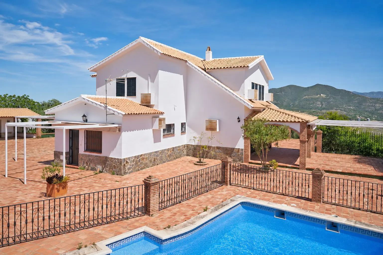 Apartment Of 430 M² In Olvera, Andalusia