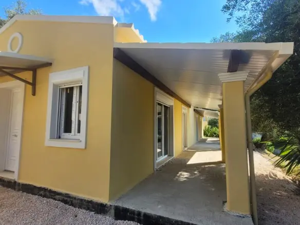 Detached House Of 224 M² In Corfu
