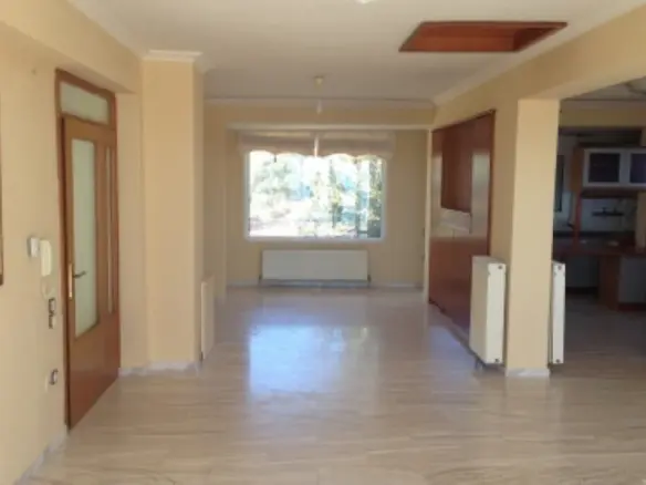 Maisonette Of 220 M² In Kavala