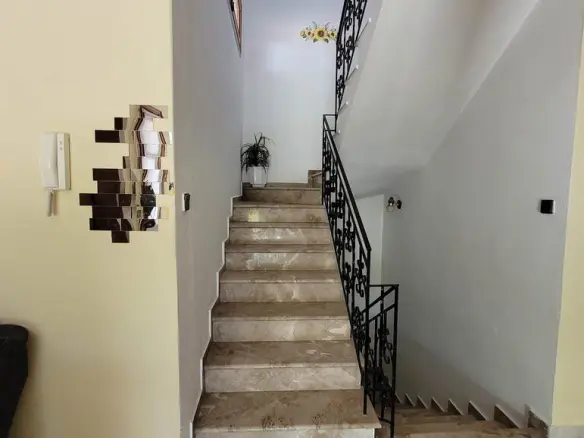 Detached House Of 200 M² In The Suburbs Of Thessaloniki