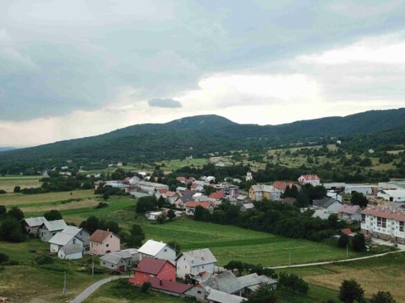 House Of 150 M² With Garden In Plitvice Lakes, Croatia