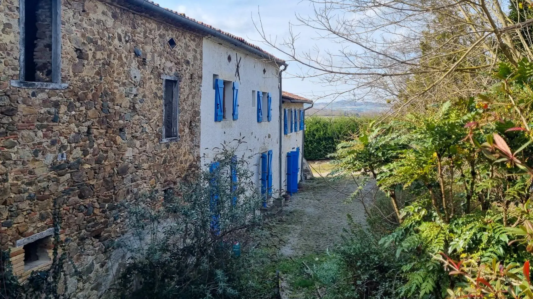 8-bedroom Farmhouse With Pool And Gardens, Scenic Location