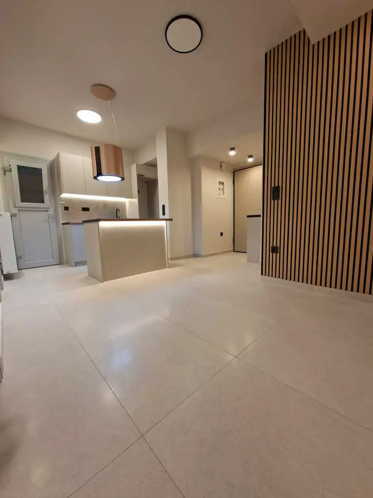Стан од 65 м² во Атина