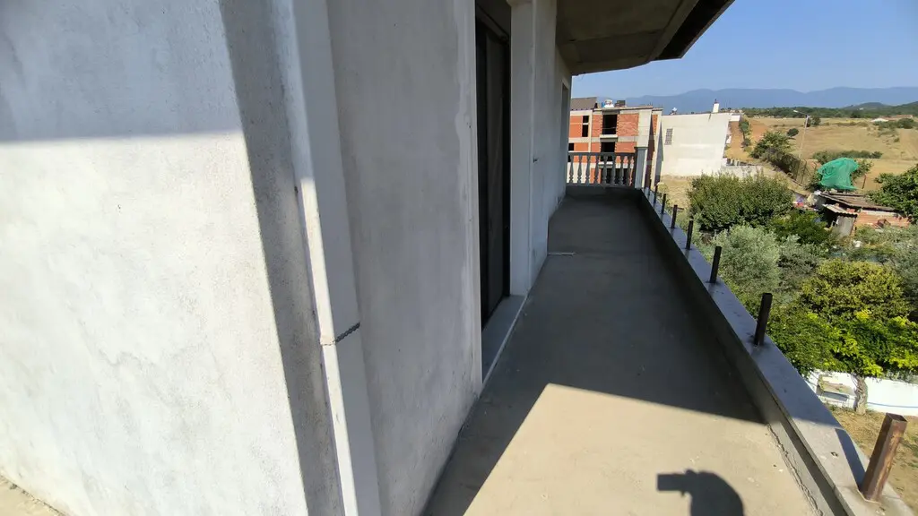 Complex Of 510 M² On The Olympic Coast