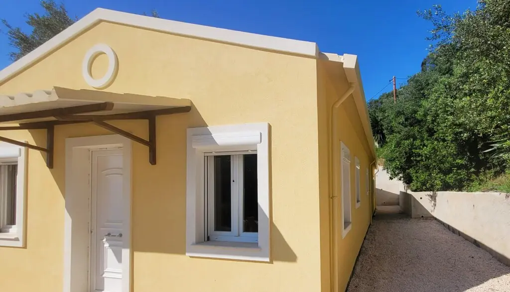 Detached House Of 224 M² In Corfu