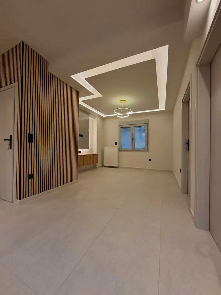 Стан од 65 м² во Атина