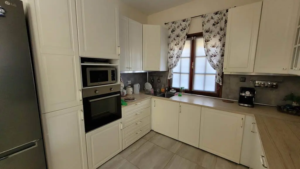 Detached House Of 200 M² In The Suburbs Of Thessaloniki