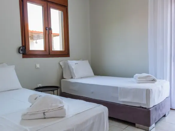 Hotel In Sithonia, Greece (320 M²)