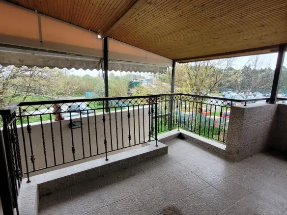 4-bedroom Maisonette In Thermi, Greece (140 M²)