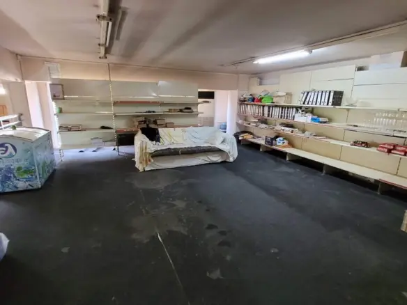 Commercial Property In Kalamaria, Greece (360 M²)
