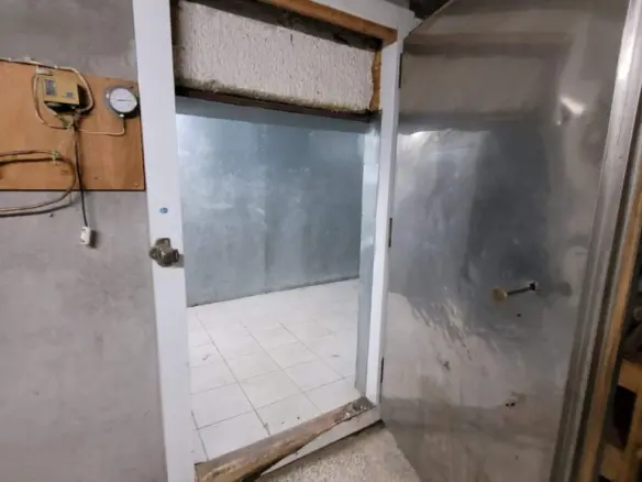 Commercial Property In Kalamaria, Greece (360 M²)