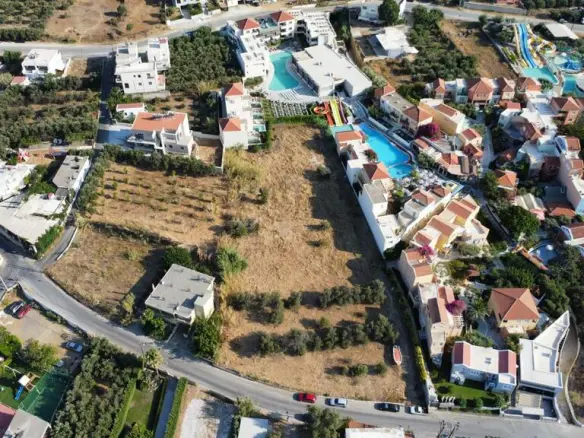 Land Of 4112 M² In Crete