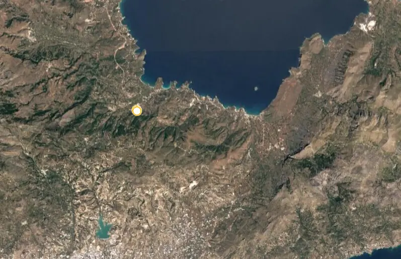 Land Of 2785 M² In Crete