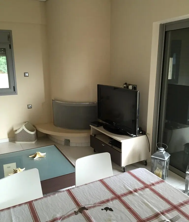 Maisonette Of 250 M² In Euboea Island
