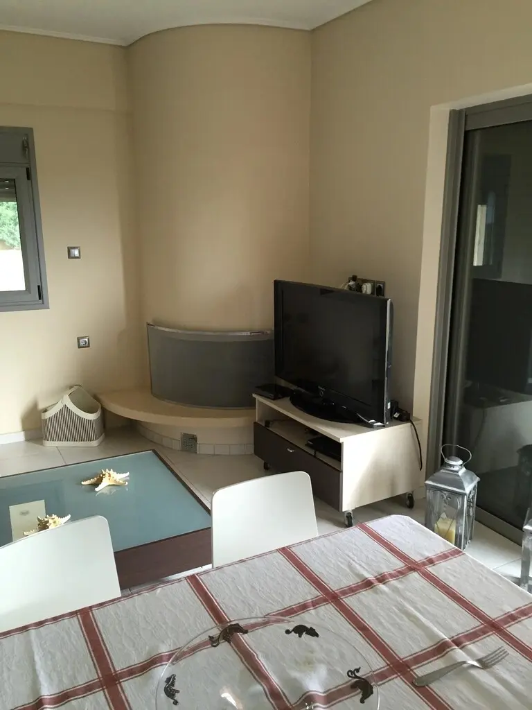 Maisonette Of 250 M² In Euboea Island