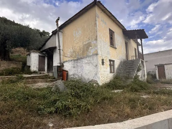 Detached House In Aristotle, Greece (100 M²)