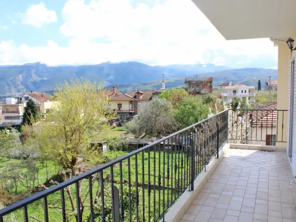 8-bedroom Building In Kato Olimpos, Greece (380 M²)
