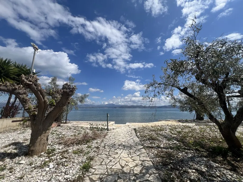 Villa Of 240 M² In Eastern Peloponnese