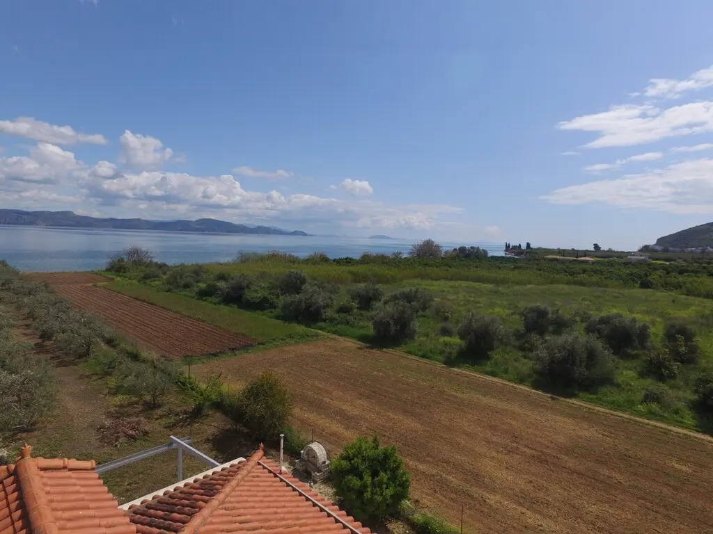 Villa Of 240 M² In Eastern Peloponnese