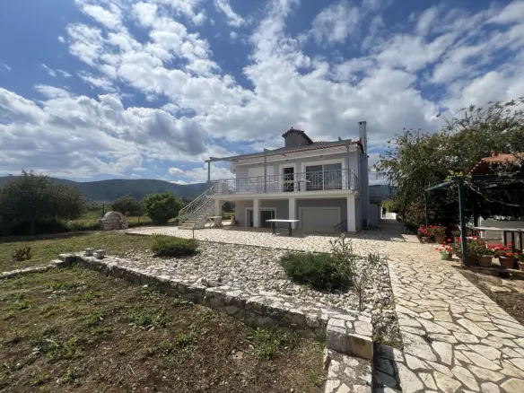 7-bedroom Villa In Tripoli, Greece (240 M²)