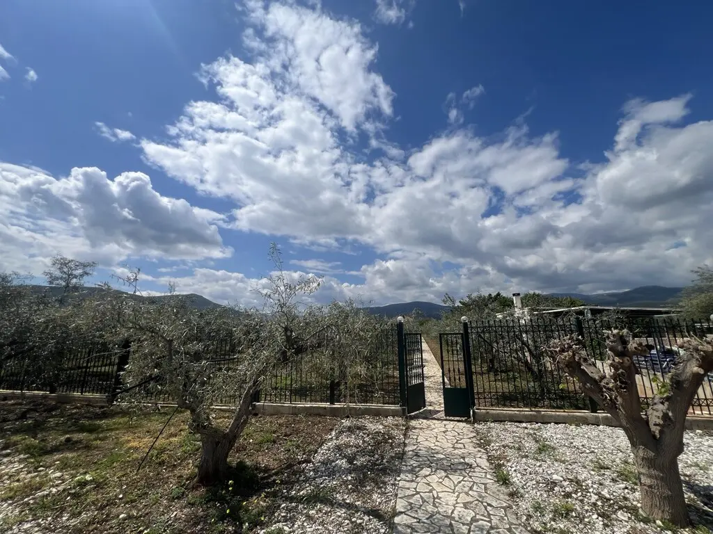 Villa Of 240 M² In Eastern Peloponnese