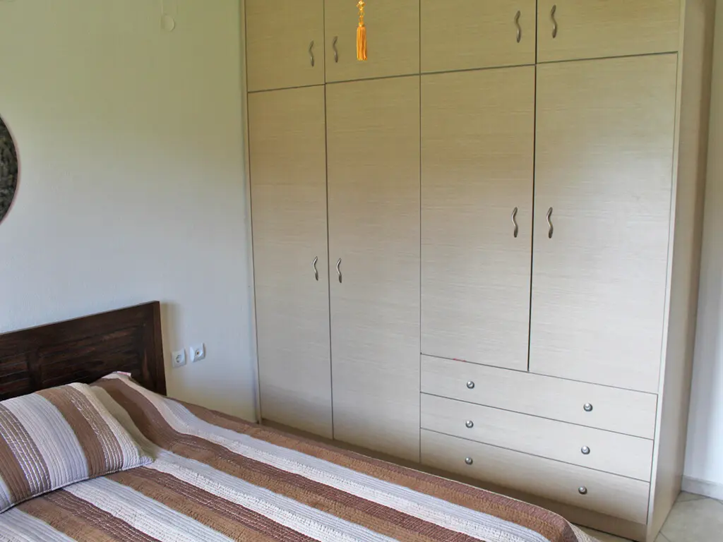 Detached House Of 380 M² In Central Greece