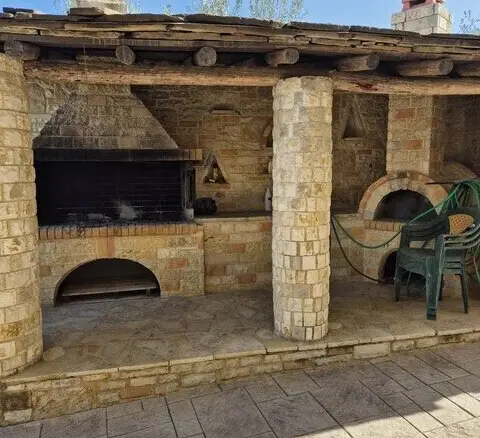 6-bedroom Detached House In Sikiona, Greece (250 M²)