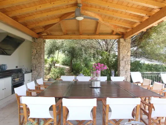 5-bedroom Villa In Kranidi, Greece (280 M²)