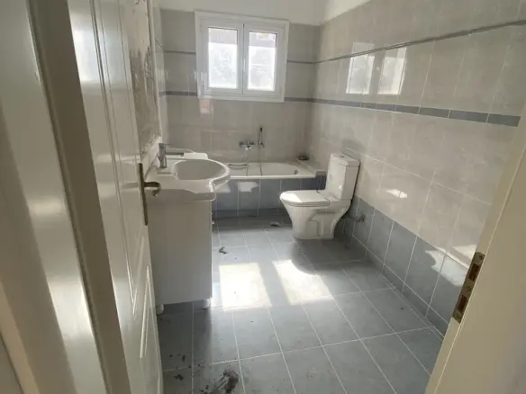 3-bedroom Maisonette In Evrostini, Greece (198 M²)