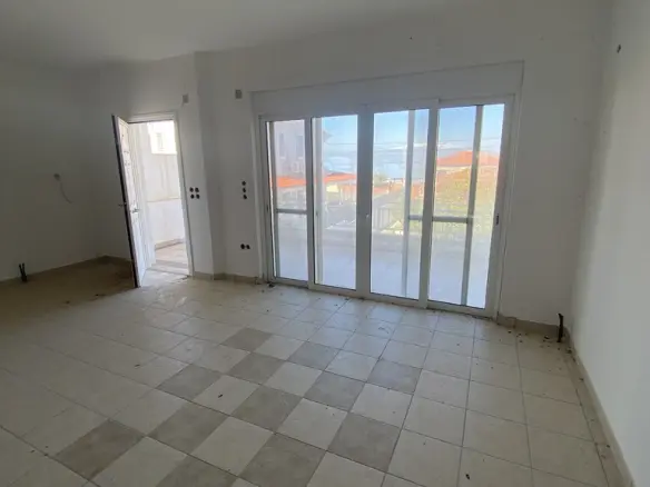 3-bedroom Maisonette In Evrostini, Greece (198 M²)