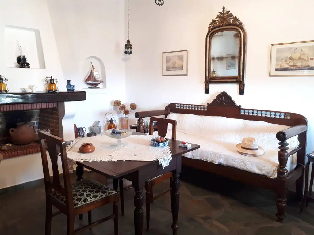 House Of 170 M² In Mykonos