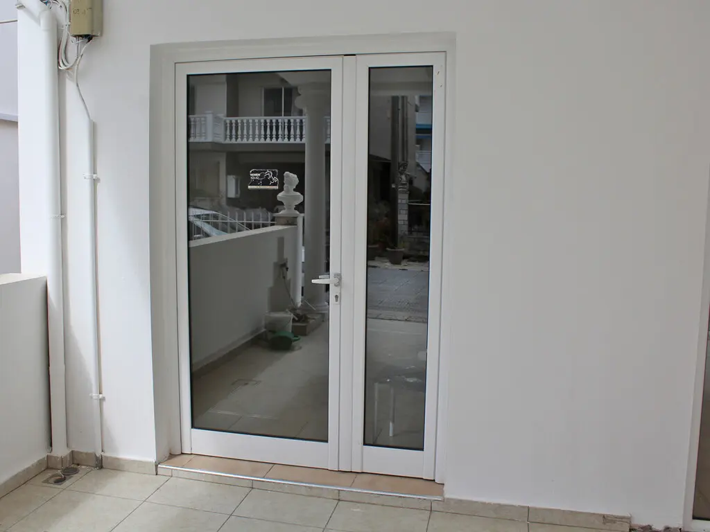 Commercial Property Of 48 M² On The Olympic Coast