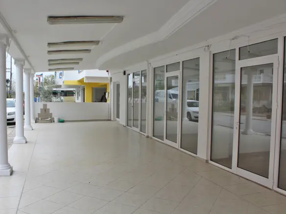 For Sale Business 271 M² On The Olympic Coast