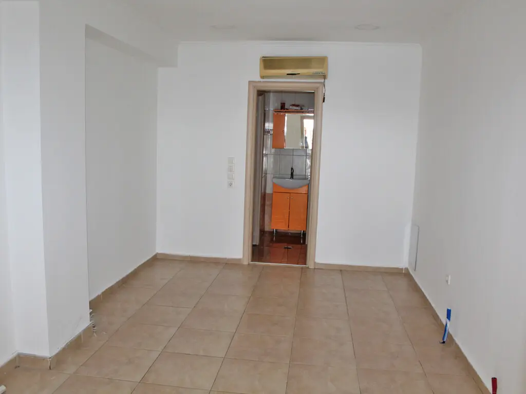 Business Of 271 M² In Olympic Coast