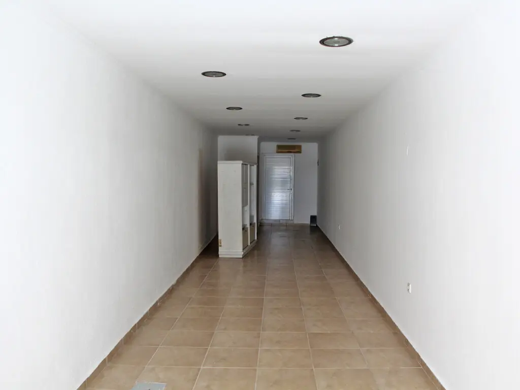 Business Of 271 M² In Olympic Coast