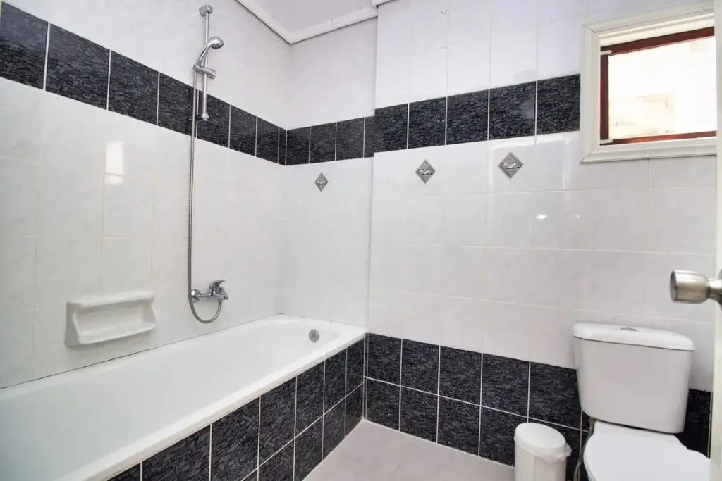 Hotel Of 350 M² In Athos, Chalkidiki