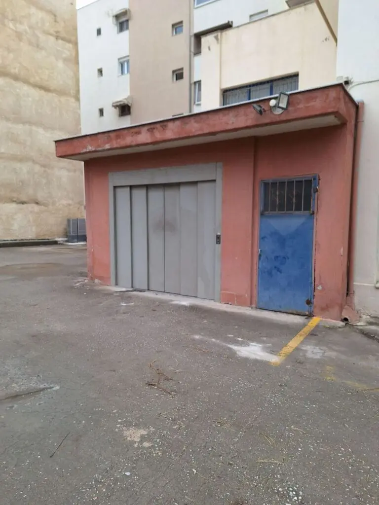 Commercial Property Of 2000 M² In Thessaloniki